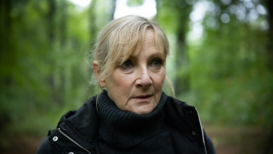 Lesley Sharp