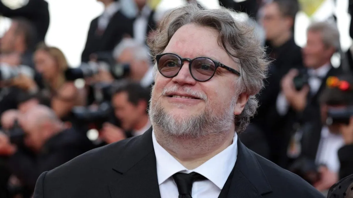 Las raíces siempre estarán en México: Guillermo del Toro recibe doctorado Honoris Causa de parte de la UNAM