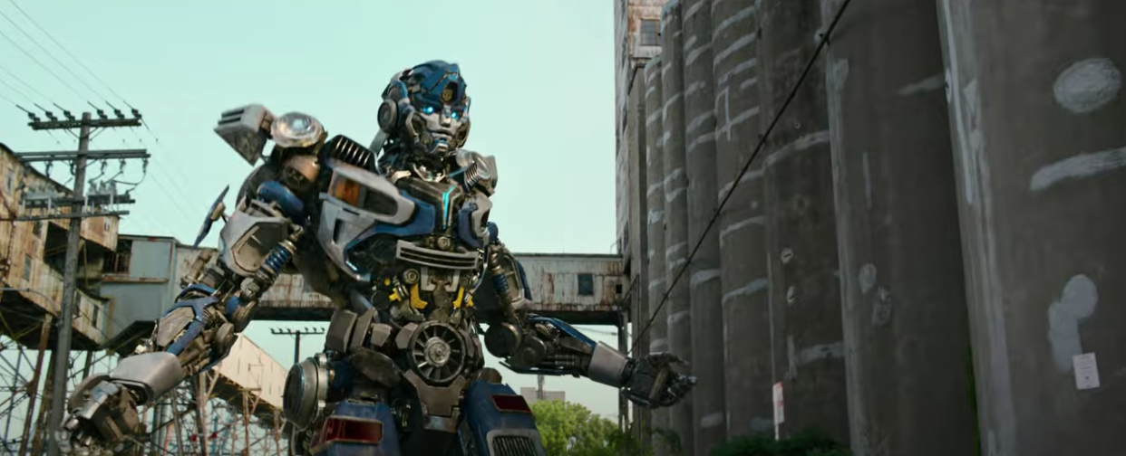 Super Bowl LVII: Nuevo tráiler de Transformers: El despertar de las bestias presenta a Mirage como un Porsche 911 Carrera RS 3.8