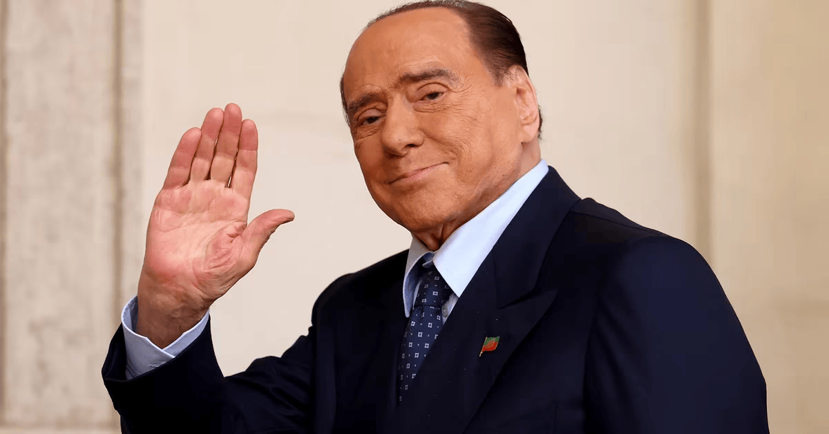 Fallece Silvio Berlusconi, político y magnate italiano, retratado en el cine por Paolo Sorrentino