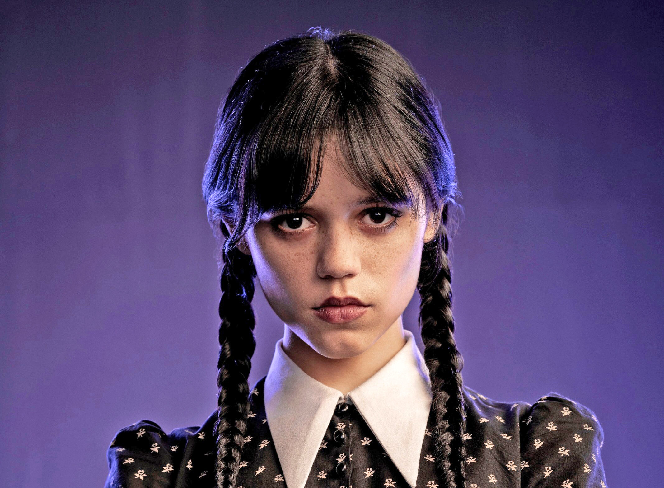 Jenna Ortega confiesa entre lágrimas que las redes sociales lastiman su salud mental