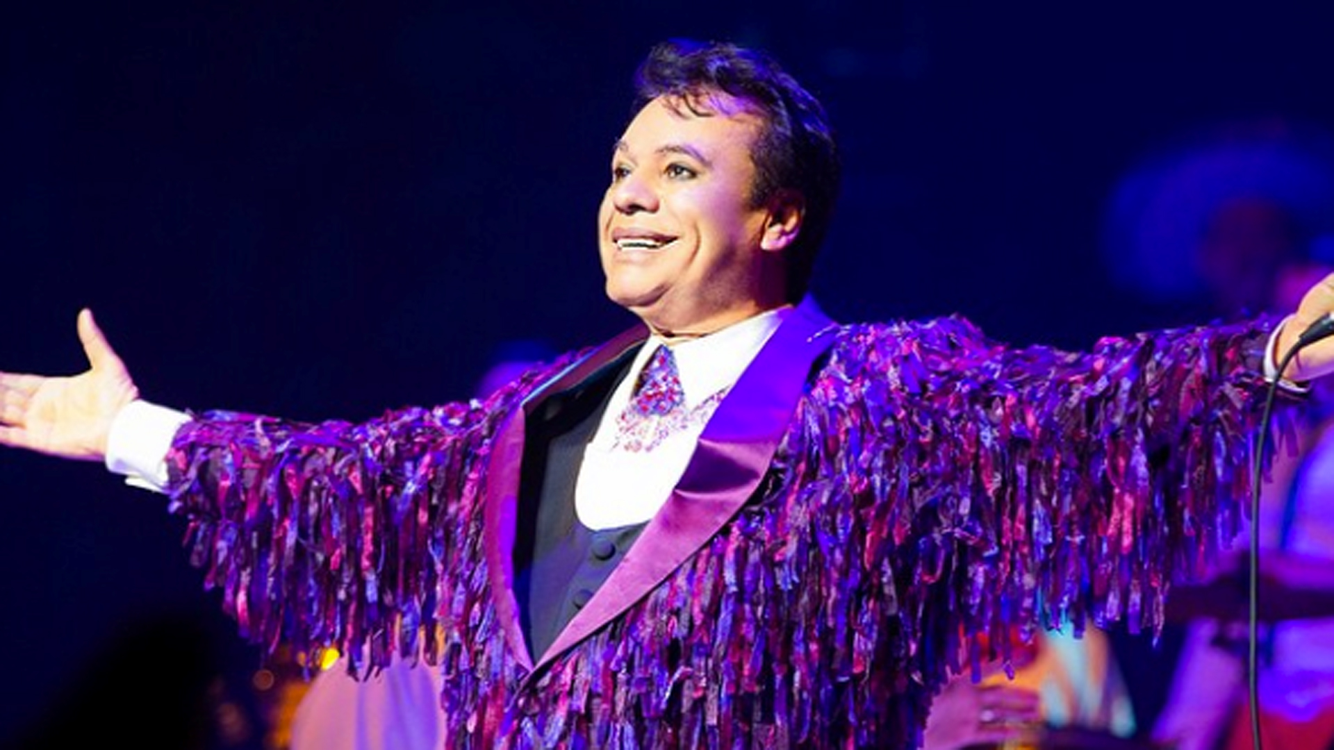 Netflix prepara documental sobre la vida de Juan Gabriel