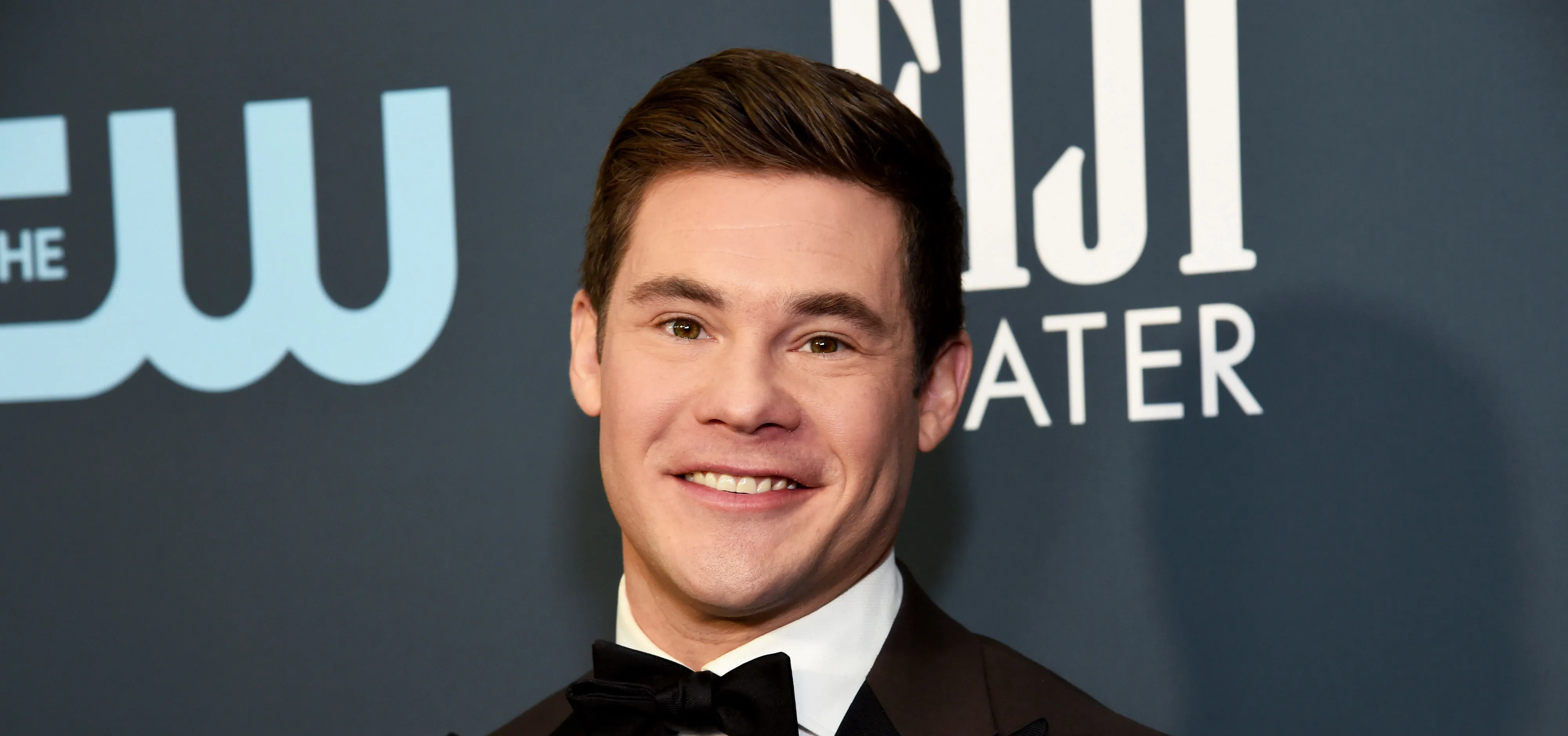 Marvel no es comedia de verdad: Adam DeVine arremete contra las películas de superhéroes