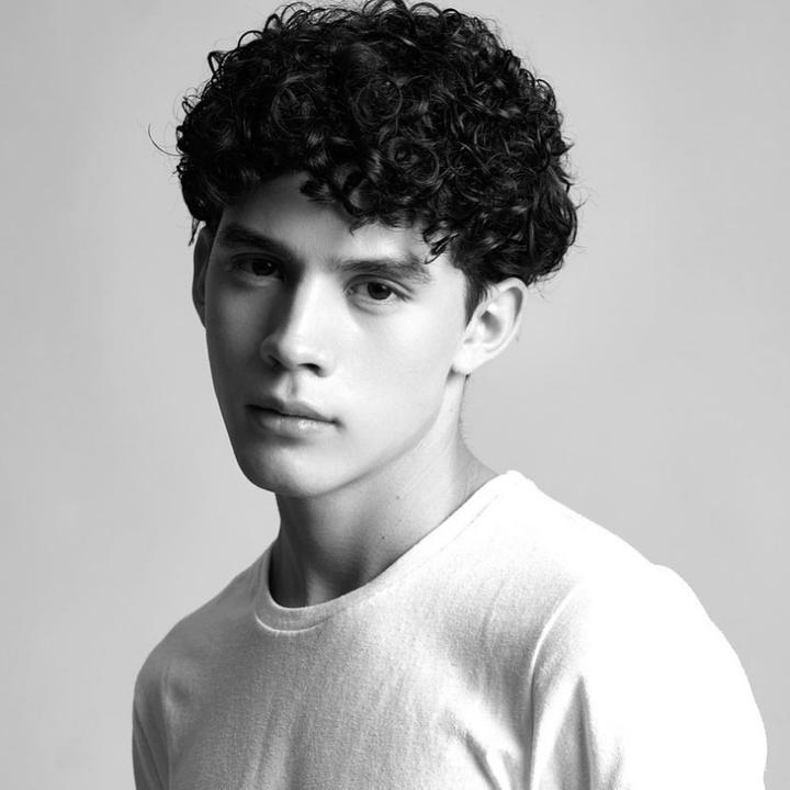 Xiunel González
