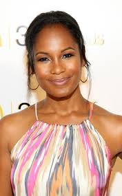 Robinne Lee