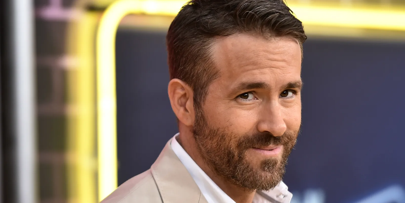 Ryan Reynolds dice que Andrew Garfield es ‘un genio’ y defiende el valor de los actores cómicos